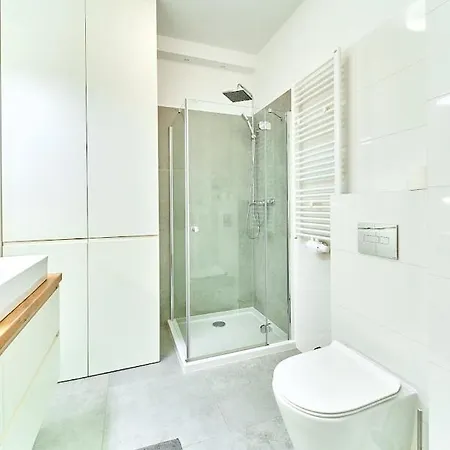 Laguna 6 Leśna Z Tarasem Przy Parku *