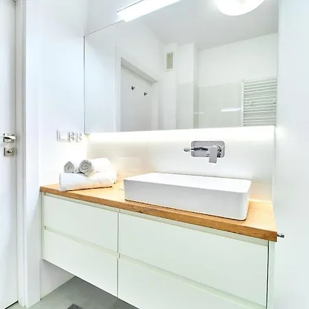 Apartament Laguna 6 Leśna Z Tarasem Przy Parku