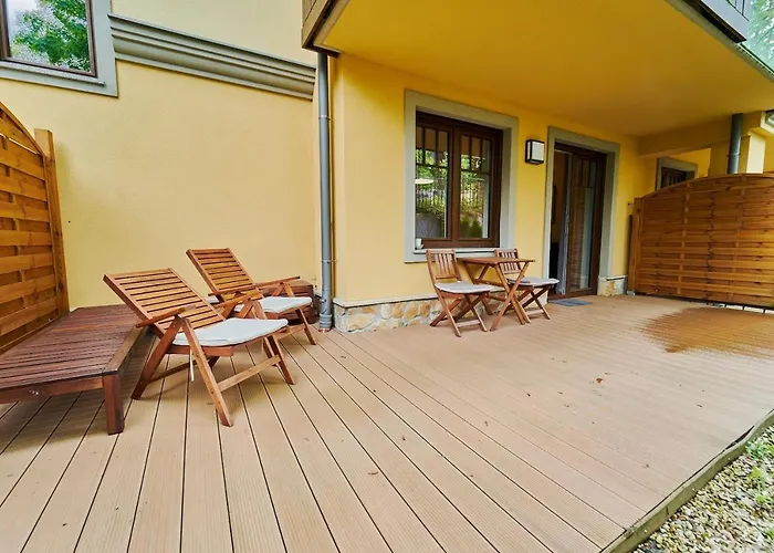 Laguna 6 Lesna Z Tarasem Przy Parku